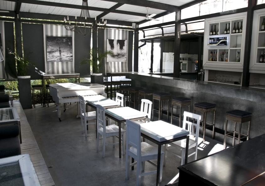 Informbiro-Philharmonic-club-KDA