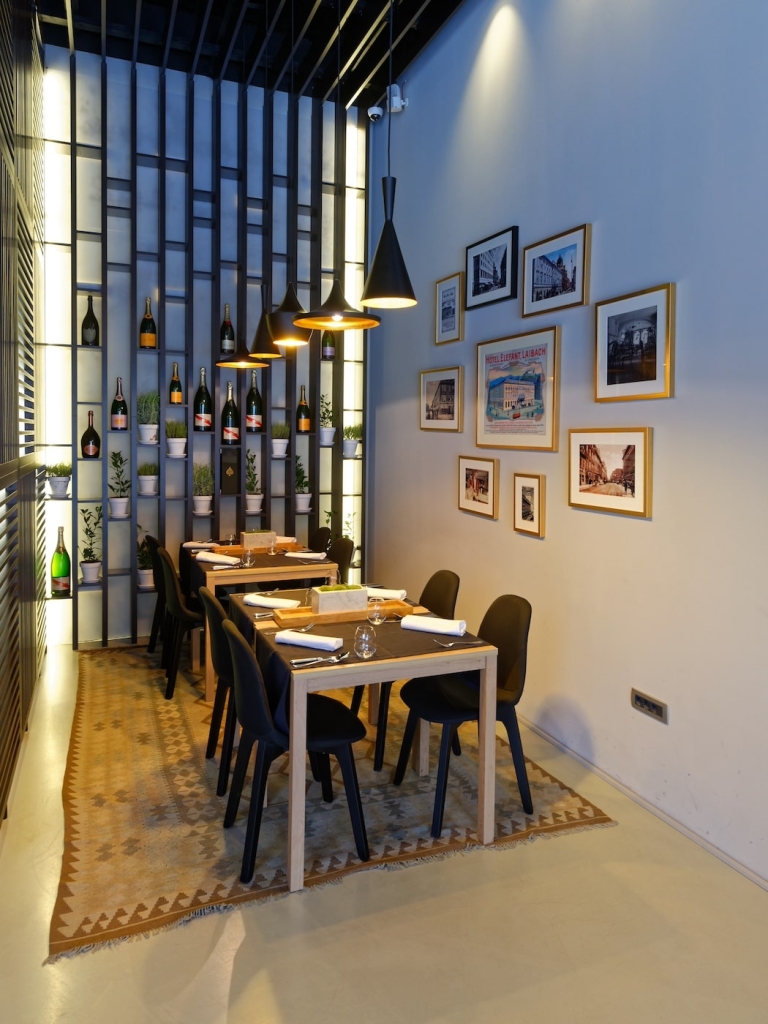 Restaurant-Slon-1552_KDA
