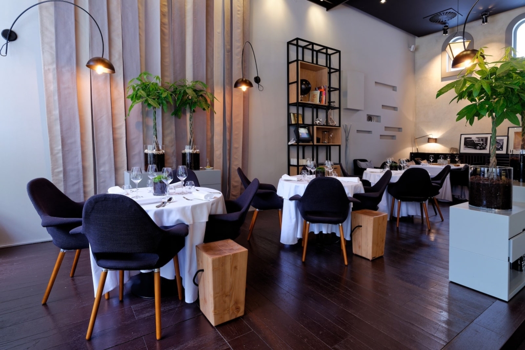 Restaurant-Slon-1552_KDA